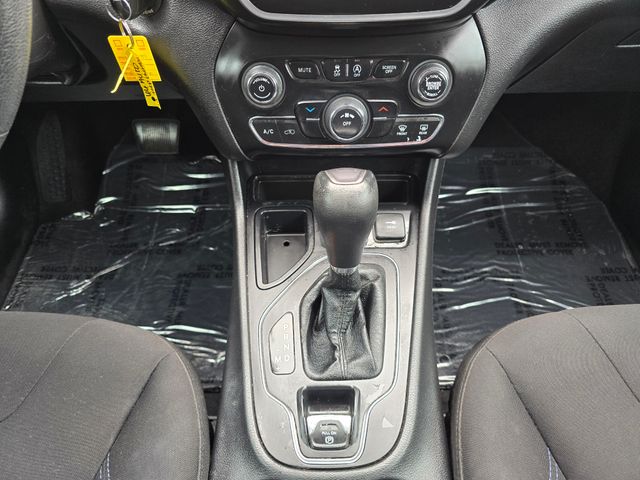 2019 Jeep Cherokee Latitude 2019 Jeep Cherokee Latitude