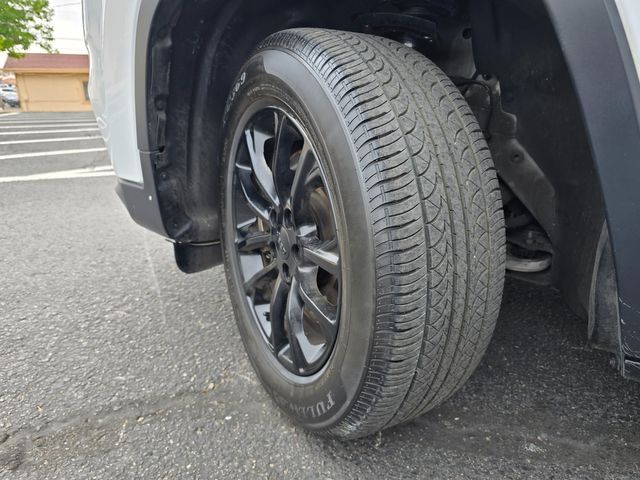 2019 Jeep Cherokee Latitude 2019 Jeep Cherokee Latitude