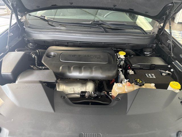 2019 Jeep Cherokee Latitude Plus | Rome, GA | Knight's Car Store 2019 Jeep Cherokee Latitude Plus | Rome, GA | Knight's Car Store