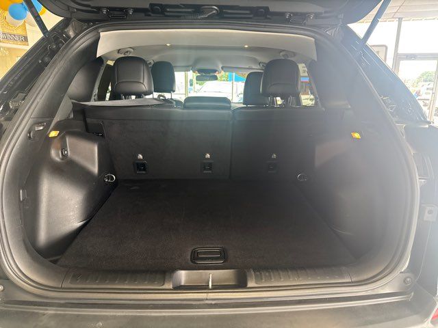 2019 Jeep Cherokee Latitude Plus | Rome, GA | Knight's Car Store 2019 Jeep Cherokee Latitude Plus | Rome, GA | Knight's Car Store