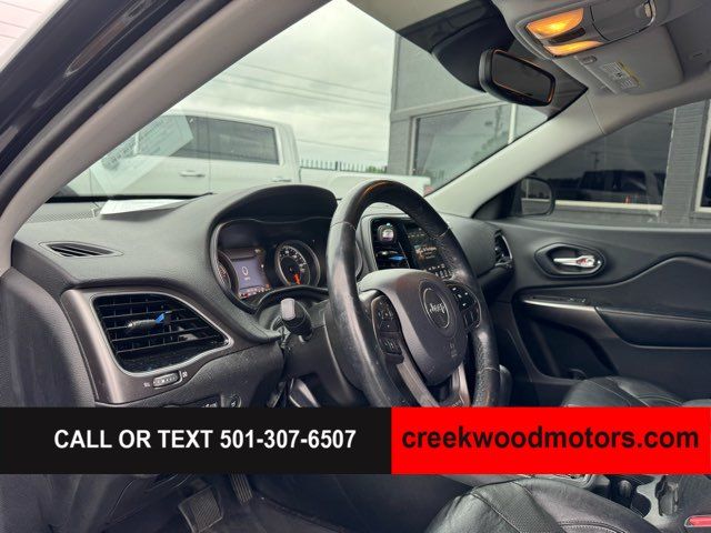2019 Jeep Cherokee Limited 4x4 SUV 3.2 V6 27 MPG Financing Black NICE 2019 Jeep Cherokee Limited 4x4 SUV 3.2 V6 27 MPG Financing Black NICE