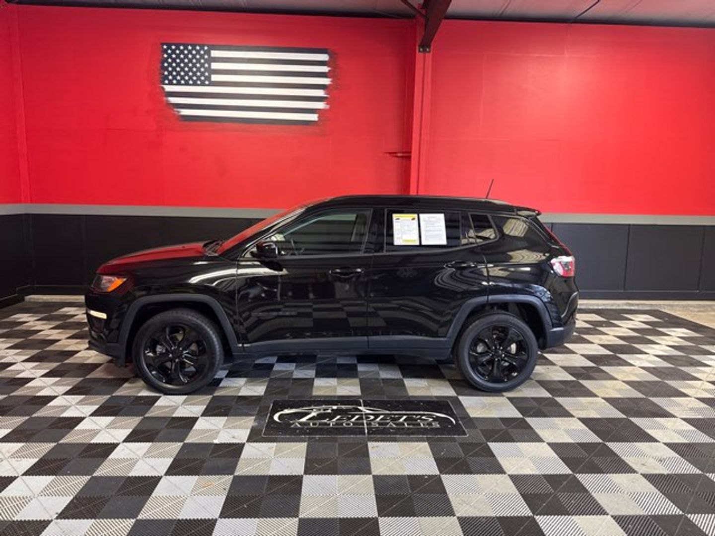 2019 Jeep Compass Altitude [PXJ] Diamond Black Crystal Pearl Coat at Mossy Motors