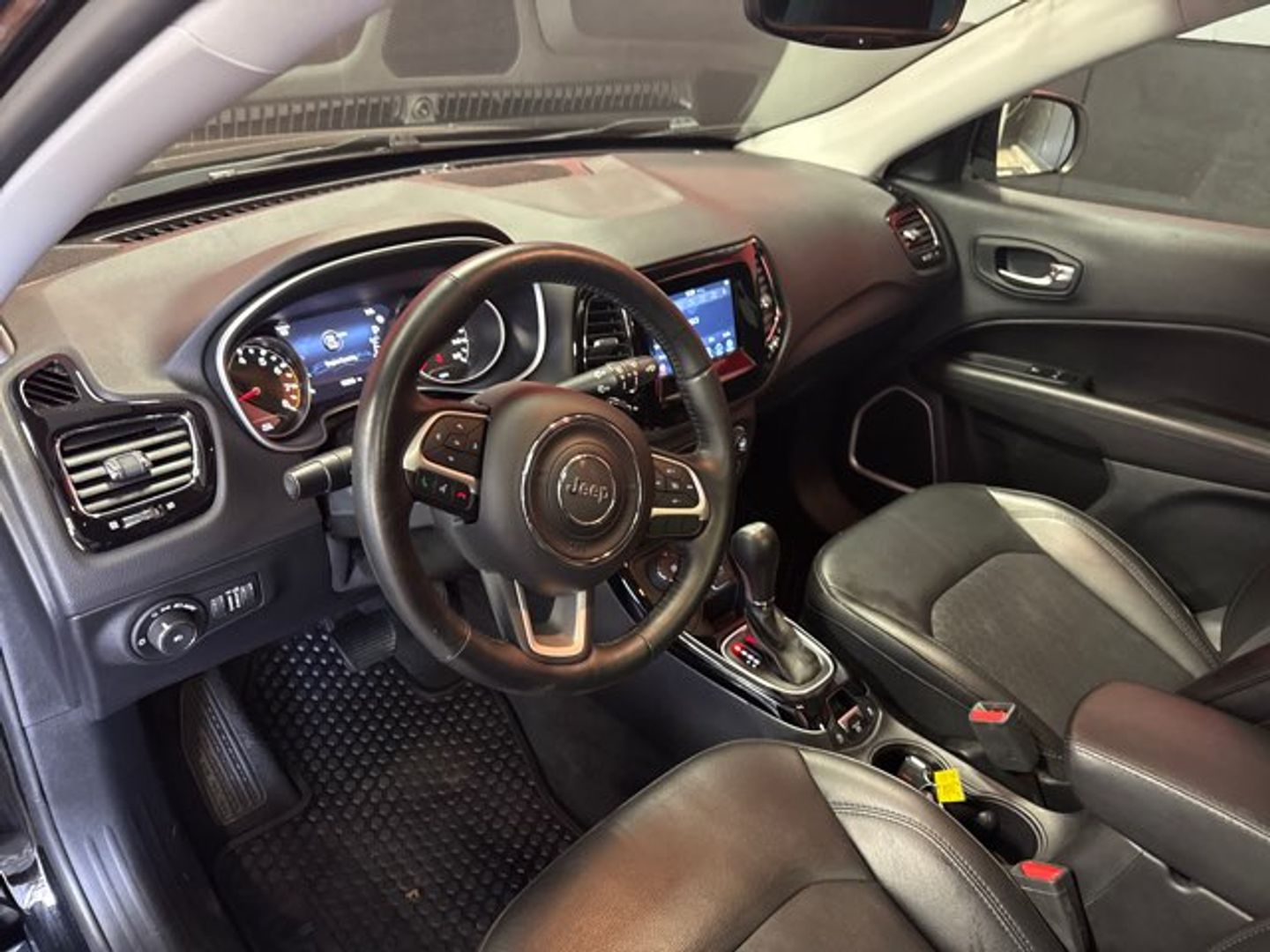 2019 Jeep Compass Altitude [PXJ] Diamond Black Crystal Pearl Coat at Mossy Motors