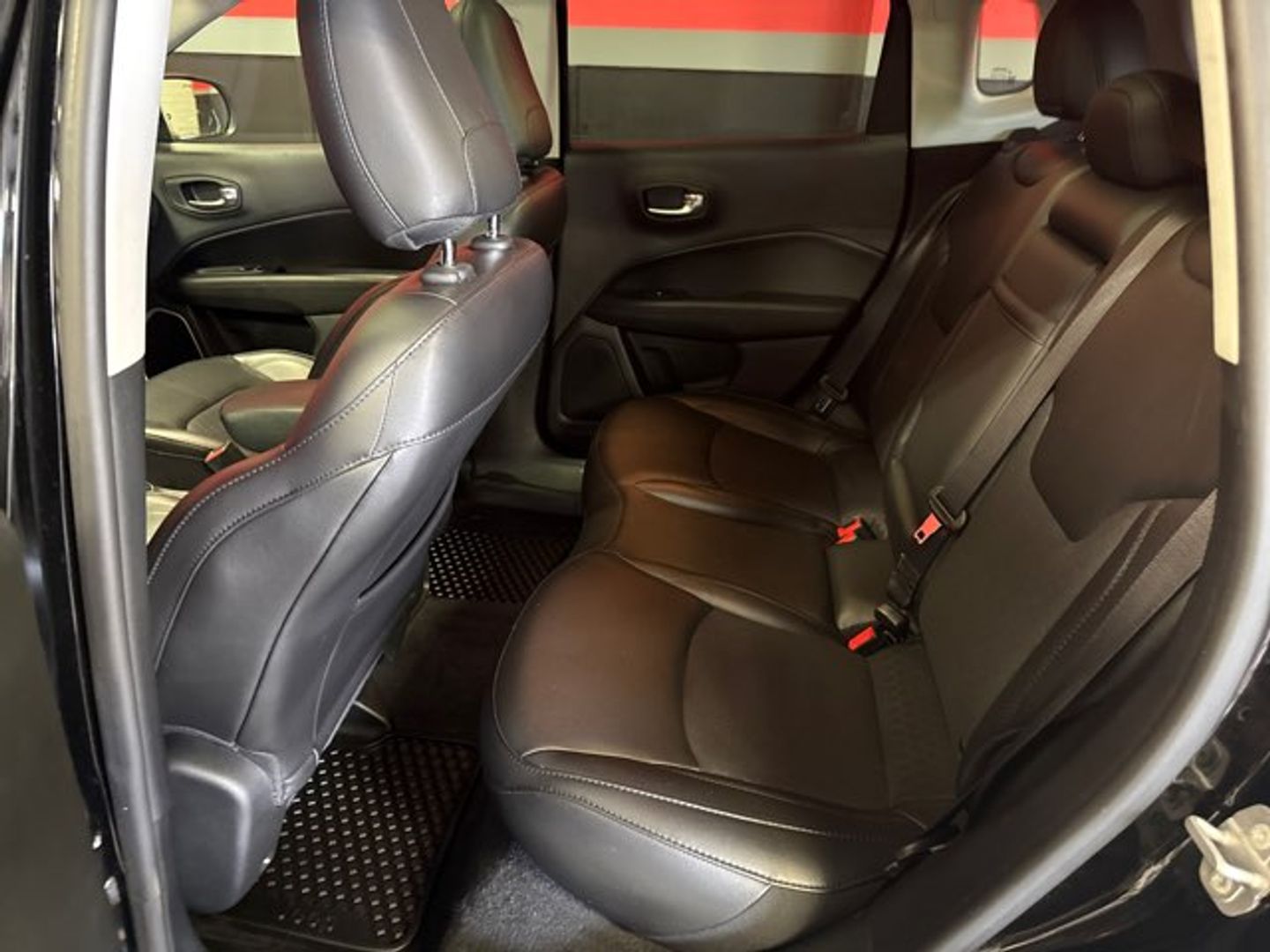 2019 Jeep Compass Altitude [PXJ] Diamond Black Crystal Pearl Coat at Mossy Motors