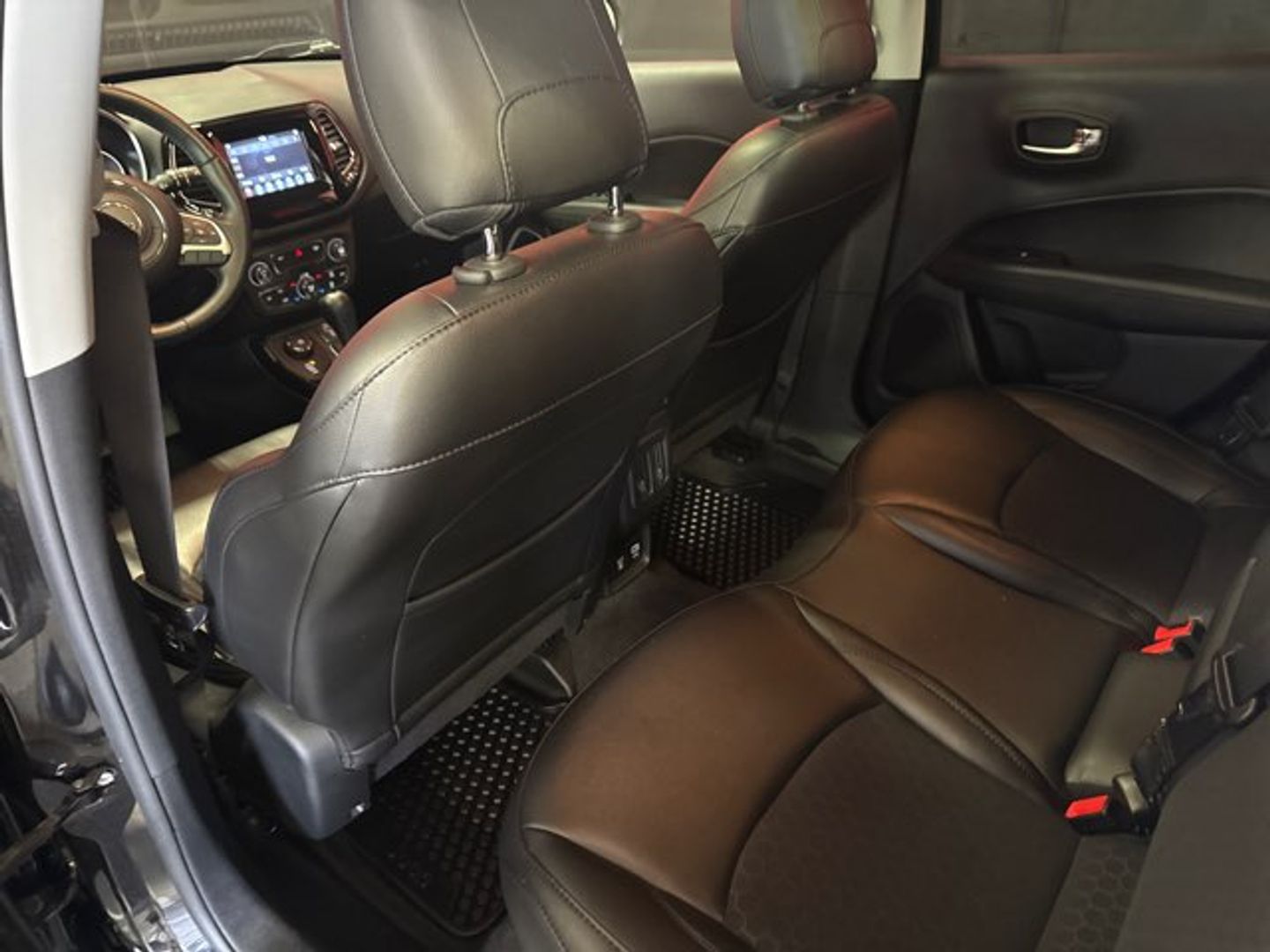 2019 Jeep Compass Altitude [PXJ] Diamond Black Crystal Pearl Coat at Mossy Motors