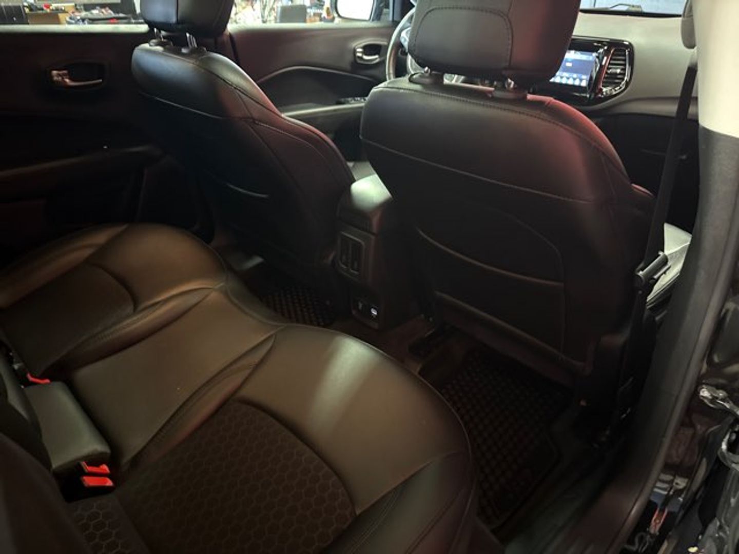 2019 Jeep Compass Altitude [PXJ] Diamond Black Crystal Pearl Coat at Mossy Motors