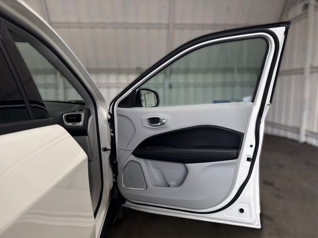 2019 Jeep Compass Latitude | Houston, TX | Texas Star Motors