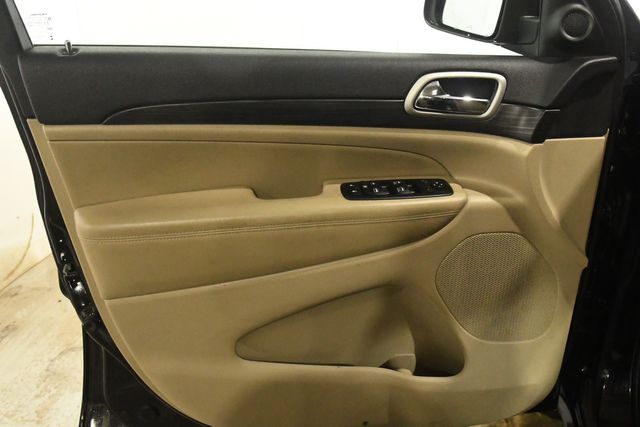 2019 Jeep Grand Cherokee Laredo E | Branford, CT | Sound Auto Wholesalers 2019 Jeep Grand Cherokee Laredo E | Branford, CT | Sound Auto Wholesalers