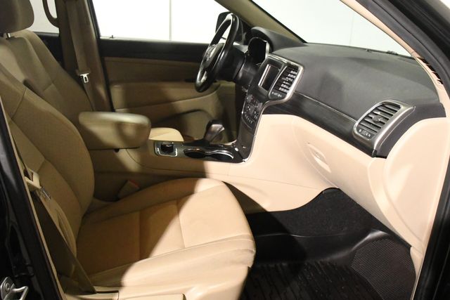 2019 Jeep Grand Cherokee Laredo E | Branford, CT | Sound Auto Wholesalers 2019 Jeep Grand Cherokee Laredo E | Branford, CT | Sound Auto Wholesalers