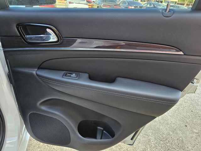 2019 Jeep Grand Cherokee Overland | Brownsville TX | English Motors 2019 Jeep Grand Cherokee Overland | Brownsville TX | English Motors