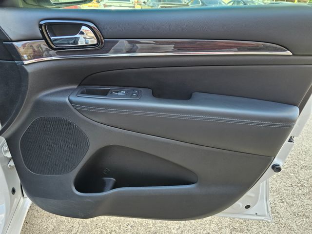 2019 Jeep Grand Cherokee Overland | Brownsville TX | English Motors 2019 Jeep Grand Cherokee Overland | Brownsville TX | English Motors