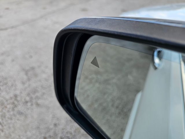 2019 Jeep Grand Cherokee Overland | Brownsville TX | English Motors