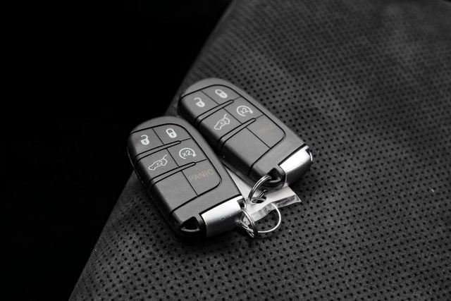 2019 Jeep Grand Cherokee Altitude OneOwner Sunroof Navigation | Dallas, TX | Stevens Motor Company LLC