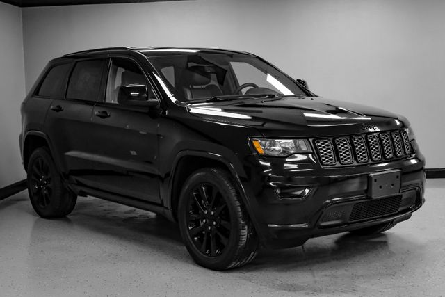 2019 Jeep Grand Cherokee Altitude OneOwner Sunroof Navigation | Dallas, TX | Stevens Motor Company LLC 2019 Jeep Grand Cherokee Altitude OneOwner Sunroof Navigation | Dallas, TX | Stevens Motor Company LLC