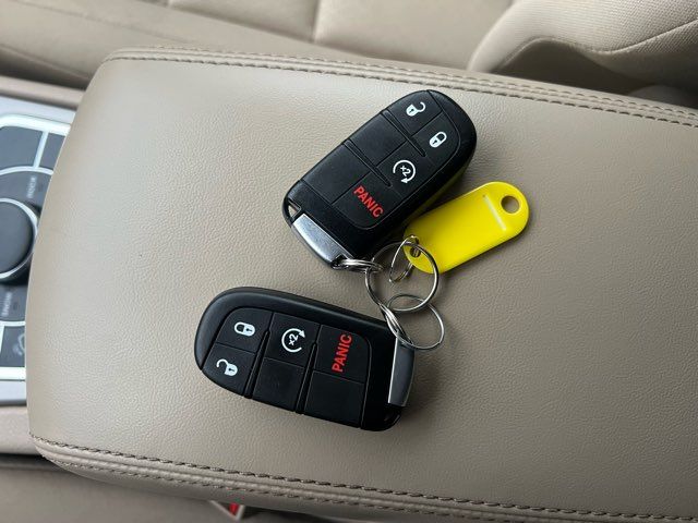 2019 Jeep Grand Cherokee Laredo E One Owner | Dickinson, ND | Heiser Motors