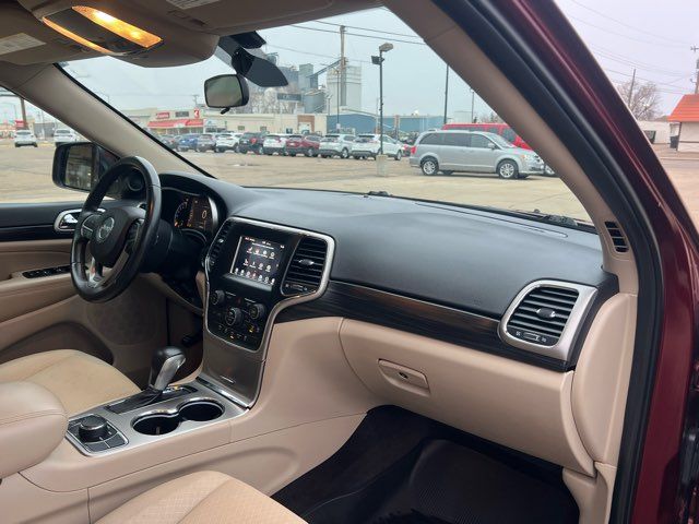 2019 Jeep Grand Cherokee Laredo E One Owner | Dickinson, ND | Heiser Motors