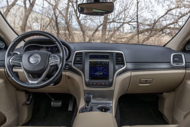 2019 Jeep Grand Cherokee Limited w/ Remote Start, Heated &amp; Ventilated Seats