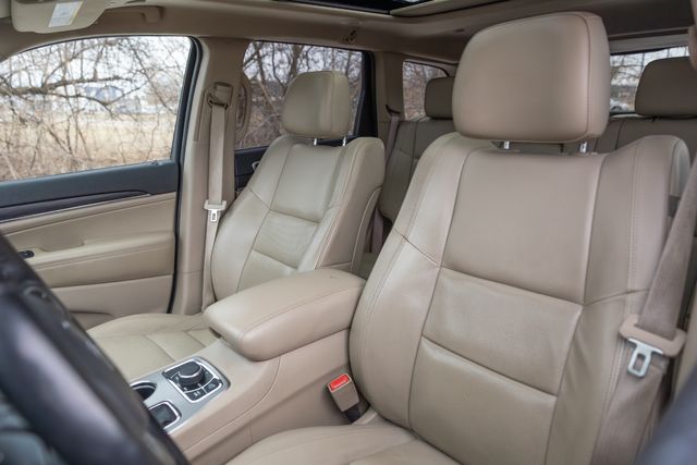 2019 Jeep Grand Cherokee Limited w/ Remote Start, Heated & Ventilated Seats 2019 Jeep Grand Cherokee Limited w/ Remote Start, Heated & Ventilated Seats