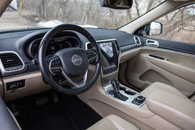 2019 Jeep Grand Cherokee Limited w/ Remote Start, Heated &amp; Ventilated Seats