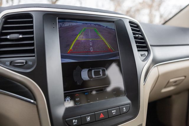 2019 Jeep Grand Cherokee Limited w/ Remote Start, Heated &amp; Ventilated Seats