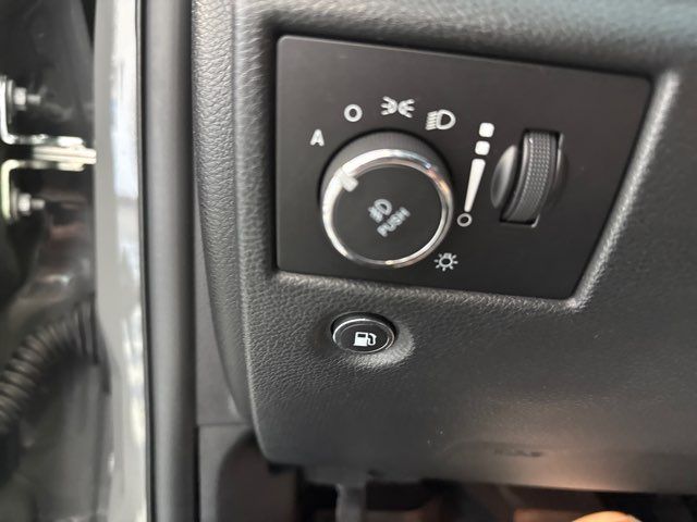 2019 Jeep Grand Cherokee Altitude | Rome, GA | Knight's Car Store 2019 Jeep Grand Cherokee Altitude | Rome, GA | Knight's Car Store