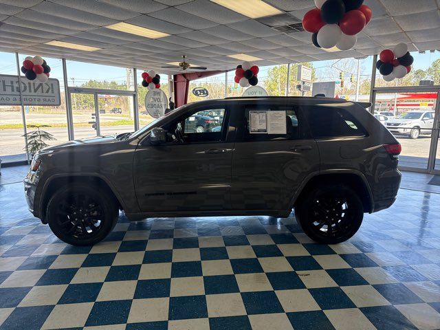 2019 Jeep Grand Cherokee Altitude | Rome, GA | Knight's Car Store 2019 Jeep Grand Cherokee Altitude | Rome, GA | Knight's Car Store