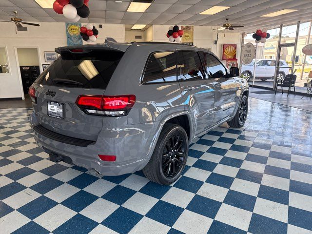 2019 Jeep Grand Cherokee Altitude | Rome, GA | Knight's Car Store 2019 Jeep Grand Cherokee Altitude | Rome, GA | Knight's Car Store