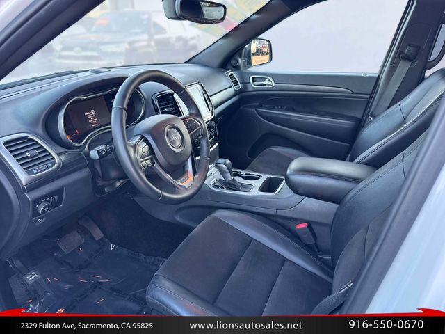 2019 Jeep Grand Cherokee Laredo E