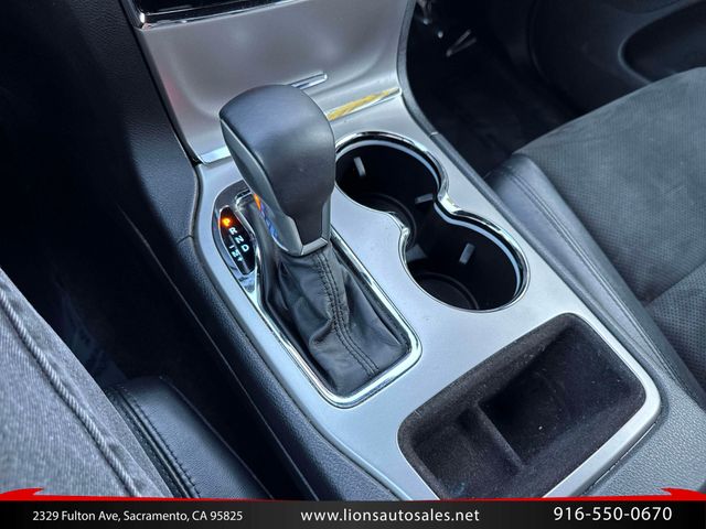 2019 Jeep Grand Cherokee Laredo E