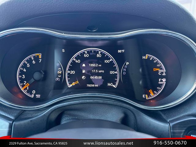 2019 Jeep Grand Cherokee Laredo E