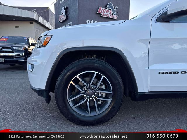 2019 Jeep Grand Cherokee Laredo E