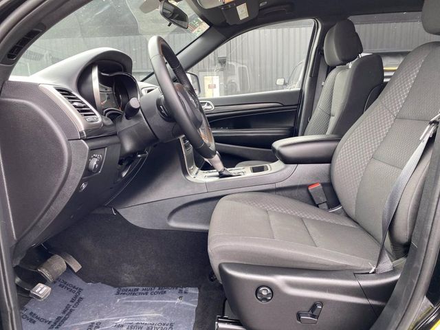 2019 Jeep Grand Cherokee Laredo