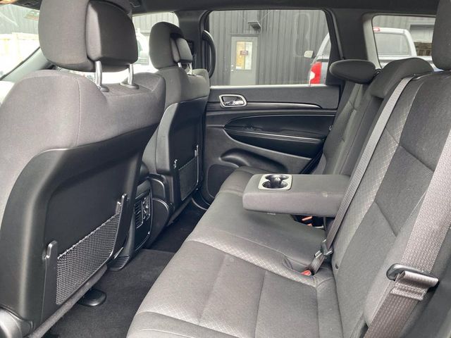 2019 Jeep Grand Cherokee Laredo