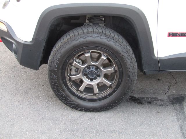 2019 Jeep Renegade Trailhawk Edition 4X4 | American Fork, Utah | Auto's Inc. 2019 Jeep Renegade Trailhawk Edition 4X4 | American Fork, Utah | Auto's Inc.