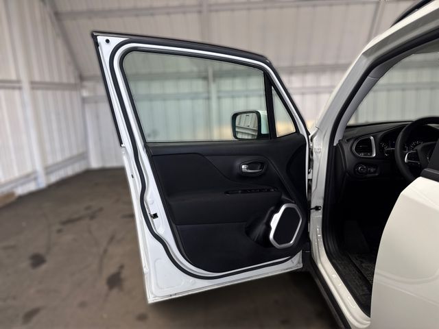 2019 Jeep Renegade Latitude, North, Longitude 2019 Jeep Renegade Latitude, North, Longitude