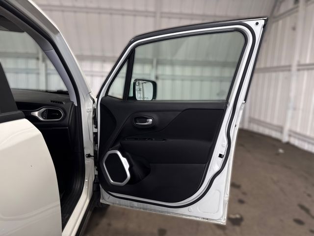 2019 Jeep Renegade Latitude, North, Longitude 2019 Jeep Renegade Latitude, North, Longitude