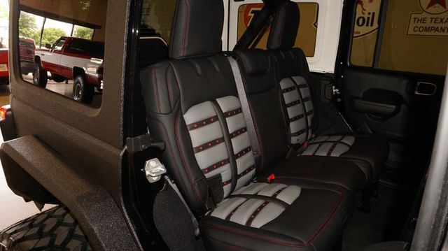 2019 Jeep Wrangler JL Unlimited Rubicon 4X4 SKY TOP,DUPONT KEVLAR,LIFT,LED'S | Carrollton, TX | Texas Vehicle Exchange