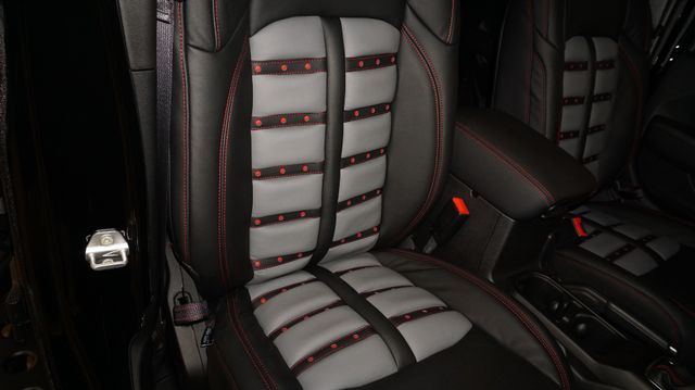 2019 Jeep Wrangler JL Unlimited Rubicon 4X4 SKY TOP,DUPONT KEVLAR,LIFT,LED'S | Carrollton, TX | Texas Vehicle Exchange 2019 Jeep Wrangler JL Unlimited Rubicon 4X4 SKY TOP,DUPONT KEVLAR,LIFT,LED'S | Carrollton, TX | Texas Vehicle Exchange