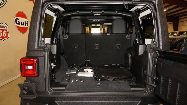 2019 Jeep Wrangler JL Unlimited Rubicon 4X4 SKY TOP,DUPONT KEVLAR,LIFT,LED'S | Carrollton, TX | Texas Vehicle Exchange