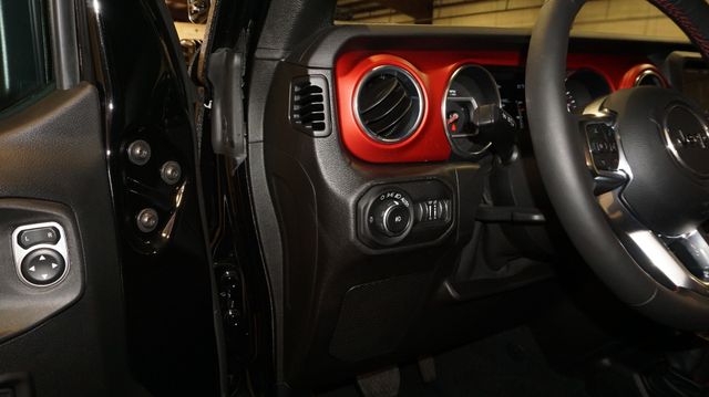 2019 Jeep Wrangler JL Unlimited Rubicon 4X4 SKY TOP,DUPONT KEVLAR,LIFT,LED'S | Carrollton, TX | Texas Vehicle Exchange