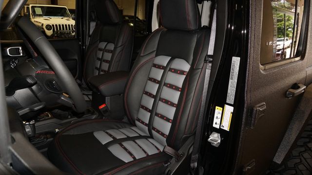 2019 Jeep Wrangler JL Unlimited Rubicon 4X4 SKY TOP,DUPONT KEVLAR,LIFT,LED'S | Carrollton, TX | Texas Vehicle Exchange