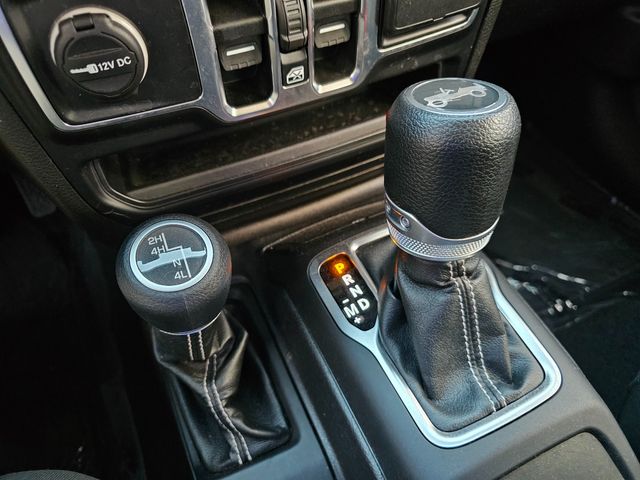 2019 Jeep Wrangler Unlimited Sahara | Brownsville TX | English Motors 2019 Jeep Wrangler Unlimited Sahara | Brownsville TX | English Motors