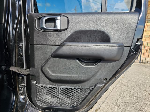 2019 Jeep Wrangler Unlimited Sahara | Brownsville TX | English Motors 2019 Jeep Wrangler Unlimited Sahara | Brownsville TX | English Motors