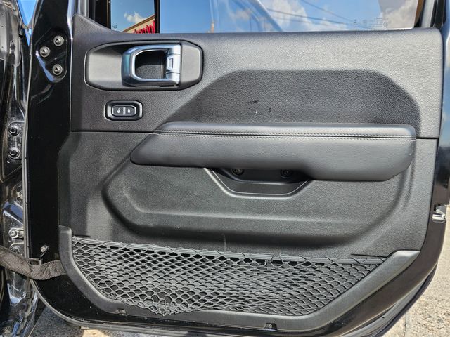 2019 Jeep Wrangler Unlimited Sahara | Brownsville TX | English Motors 2019 Jeep Wrangler Unlimited Sahara | Brownsville TX | English Motors