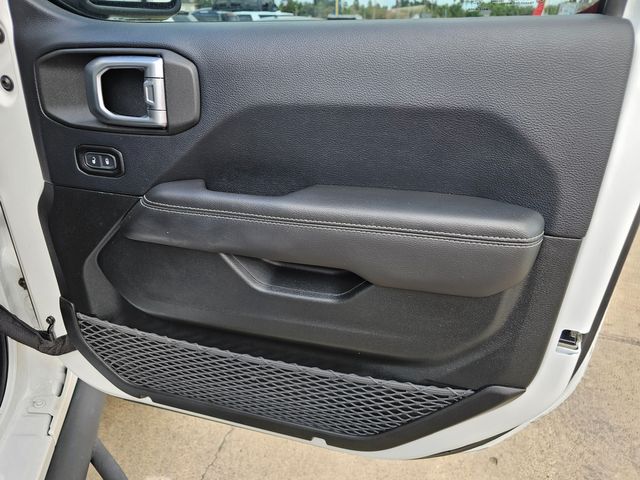 2019 Jeep Wrangler Unlimited Sahara | Brownsville TX | English Motors 2019 Jeep Wrangler Unlimited Sahara | Brownsville TX | English Motors