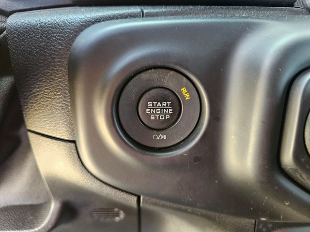 2019 Jeep Wrangler Unlimited Sahara | Brownsville TX | English Motors 2019 Jeep Wrangler Unlimited Sahara | Brownsville TX | English Motors