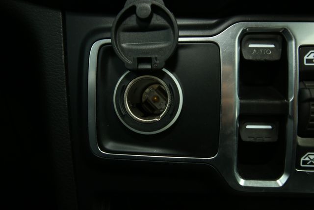 2019 Jeep Wrangler Unlimited Unlimited Sport | San Antonio, TX | R&amp;L Certified Auto Group