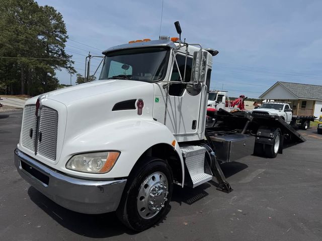 2019 Kenworth T270