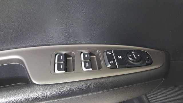 2019 Kia Optima S | Carrollton, TX | Legend Motorcars of Carrollton 2019 Kia Optima S | Carrollton, TX | Legend Motorcars of Carrollton