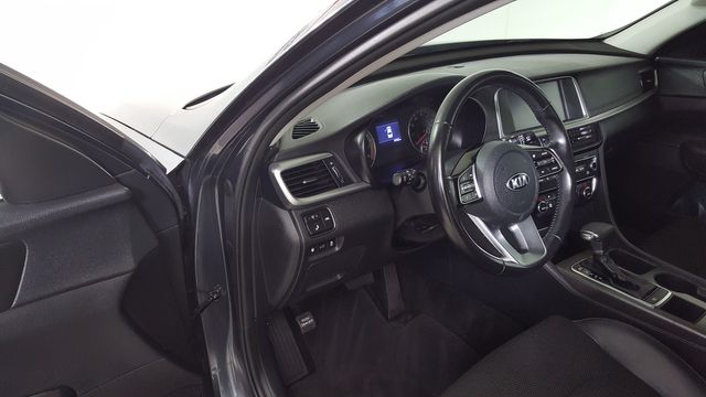 2019 Kia Optima S | Carrollton, TX | Legend Motorcars of Carrollton